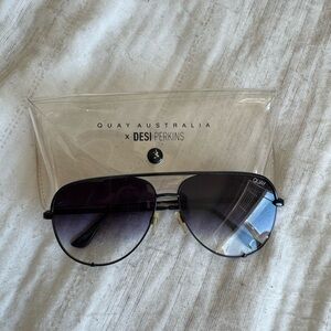 Quay X Desi Perkins Hi Key 126 Sunglasses